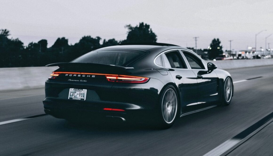 Small-Fixes-That-Keep-Your-Vehicle-Looking-Sharp